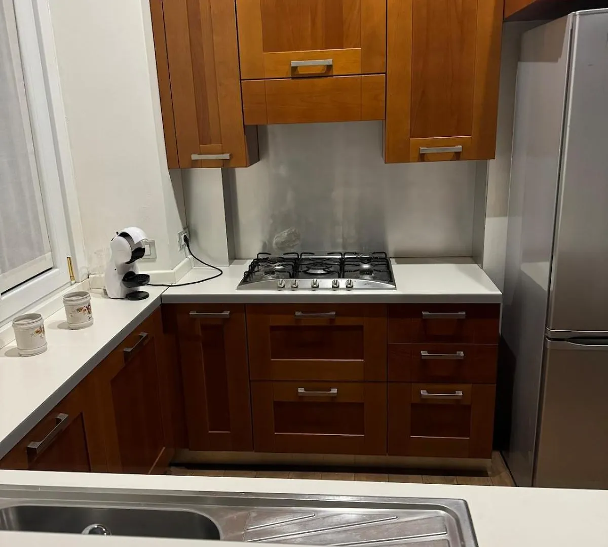 Spacious Three Room Apartment In Corso Vercelli, In The Center Mediolan
